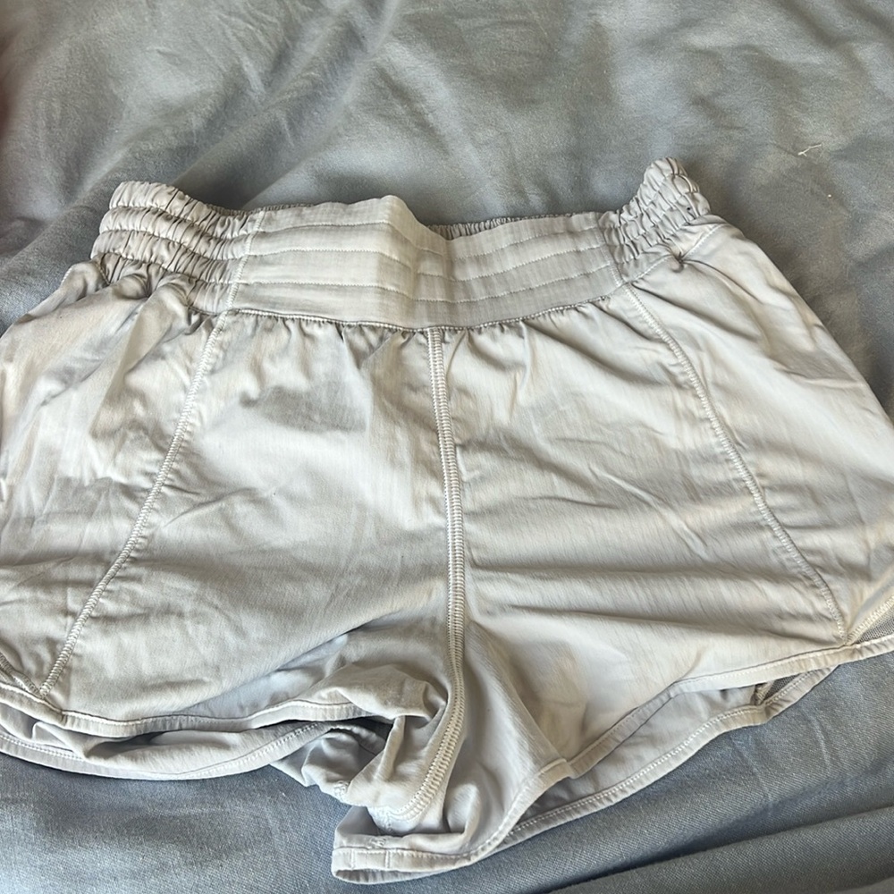 Lulu lemon hotty hot low waisted running shorts